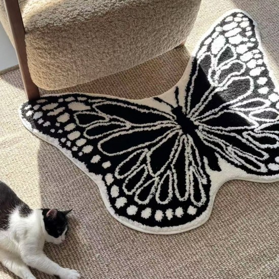 French retro bedroom carpet, luxury living room coffee table, thickened soundproof floor mat, black and white butterfly bedside mat.